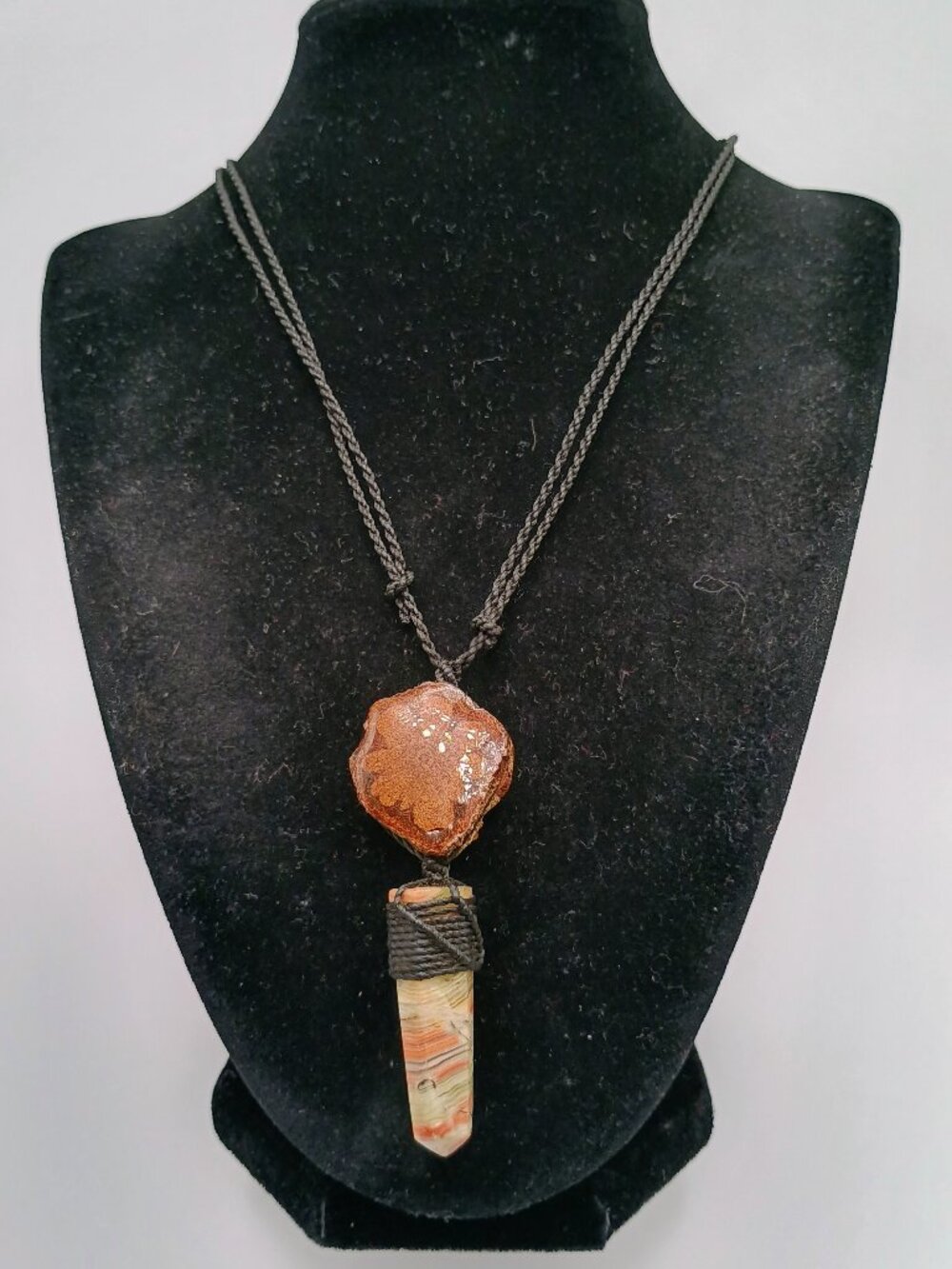 Macrame Necklace Ayahuasca Natural Stone